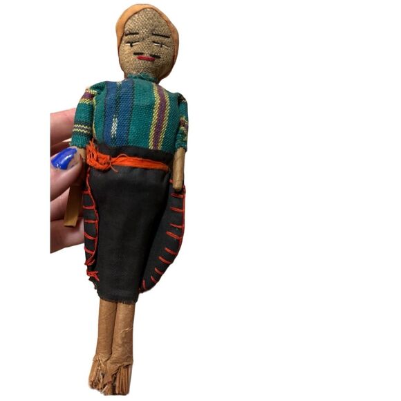 Two Handmade Folk Peruvian Dolls Mom Dad and Baby Vintage Fabric - Picture 6 of 15